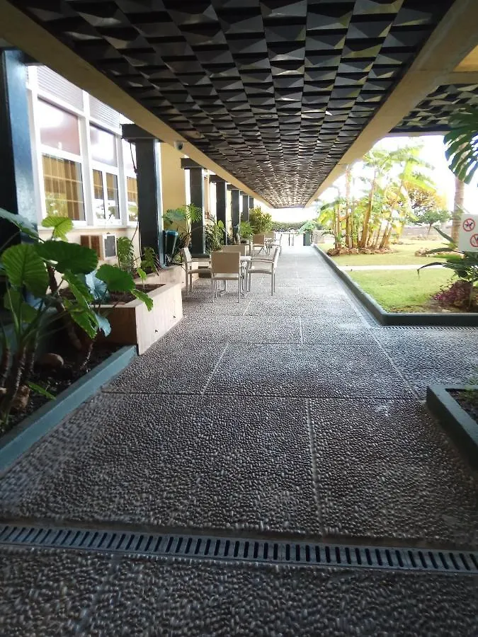 Esplendido Apartamento, Carihuela Edificio El Remo, Primera Linea Torremolinos Appartement