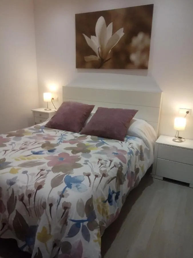 Esplendido Apartamento, Carihuela Edificio El Remo, Primera Linea Torremolinos