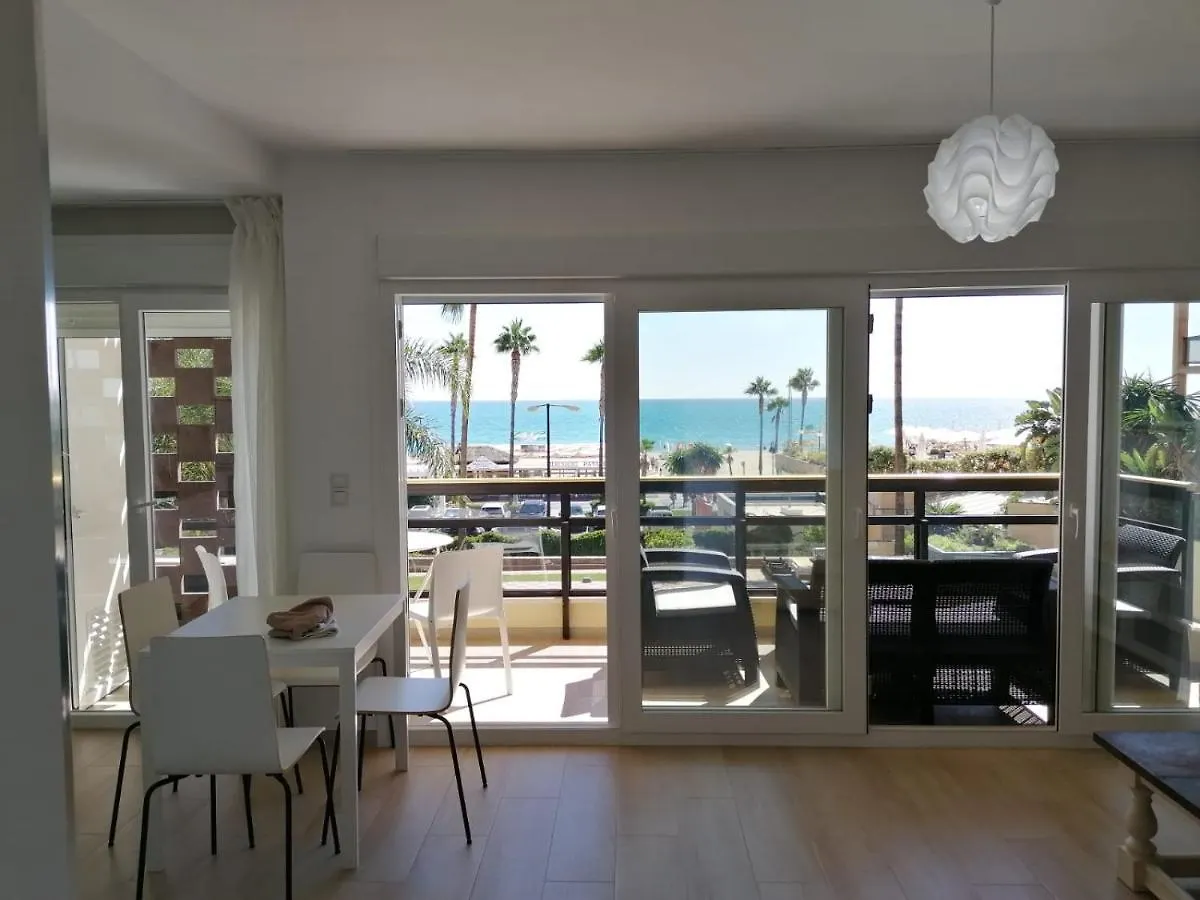 Esplendido Apartamento, Carihuela Edificio El Remo, Primera Linea Torremolinos Appartement