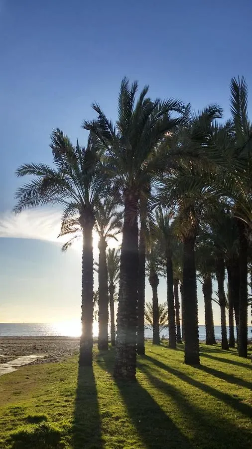 Esplendido Apartamento, Carihuela Edificio El Remo, Primera Linea Torremolinos 0*,
